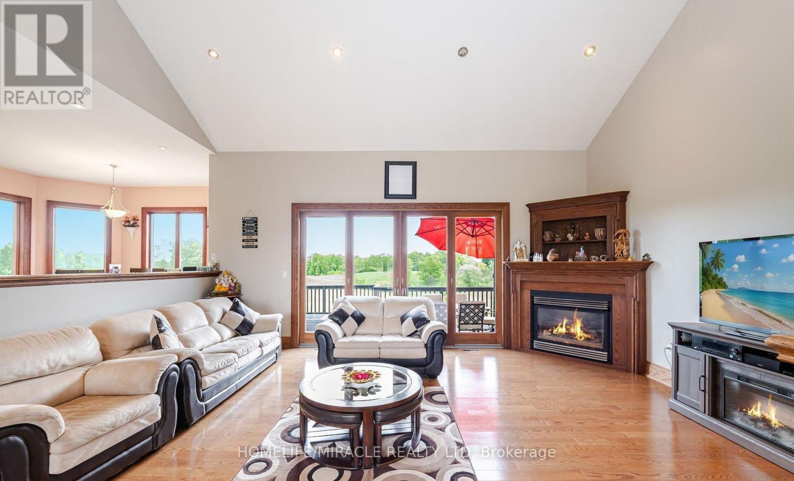 1029 Concession 3 Road, Adjala-Tosorontio, ON photo 8