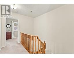 707 Caradonna Crescent, Newmarket, ON L3X1W5 Photo 16