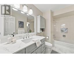 707 Caradonna Crescent, Newmarket, ON L3X1W5 Photo 22