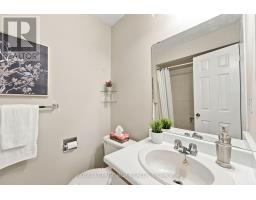 707 Caradonna Crescent, Newmarket, ON L3X1W5 Photo 26