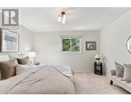 707 Caradonna Crescent, Newmarket, ON L3X1W5 Photo 27