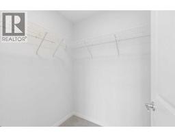 48 Lucas Green NW - photo 25