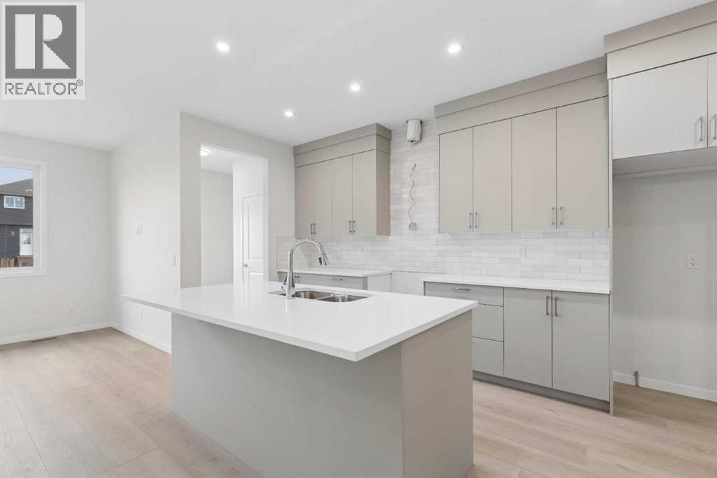 48 Lucas Green NW - 14