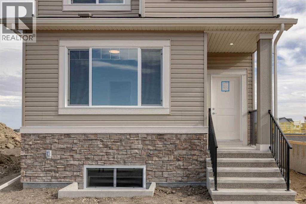48 Lucas Green NW - 4