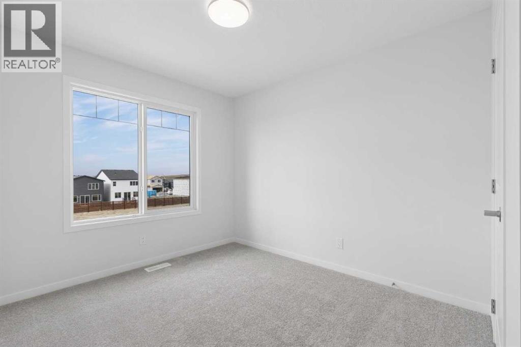 48 Lucas Green NW - 28