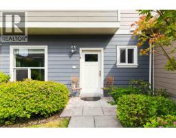 18 1515 Keating Cross Rd, Central Saanich, BC V8M1W9 Photo 17