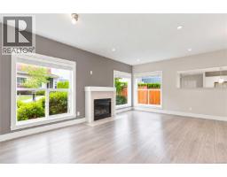 Primary Bedroom - 18 1515 Keating Cross Rd, Central Saanich, BC V8M1W9 Photo 7