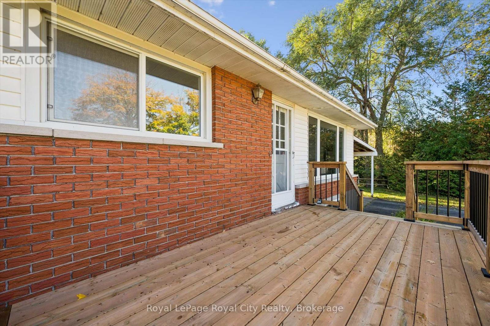 7065 FIFE ROAD, Guelph (Willow West/Sugarbush/West Acres) — photo 2