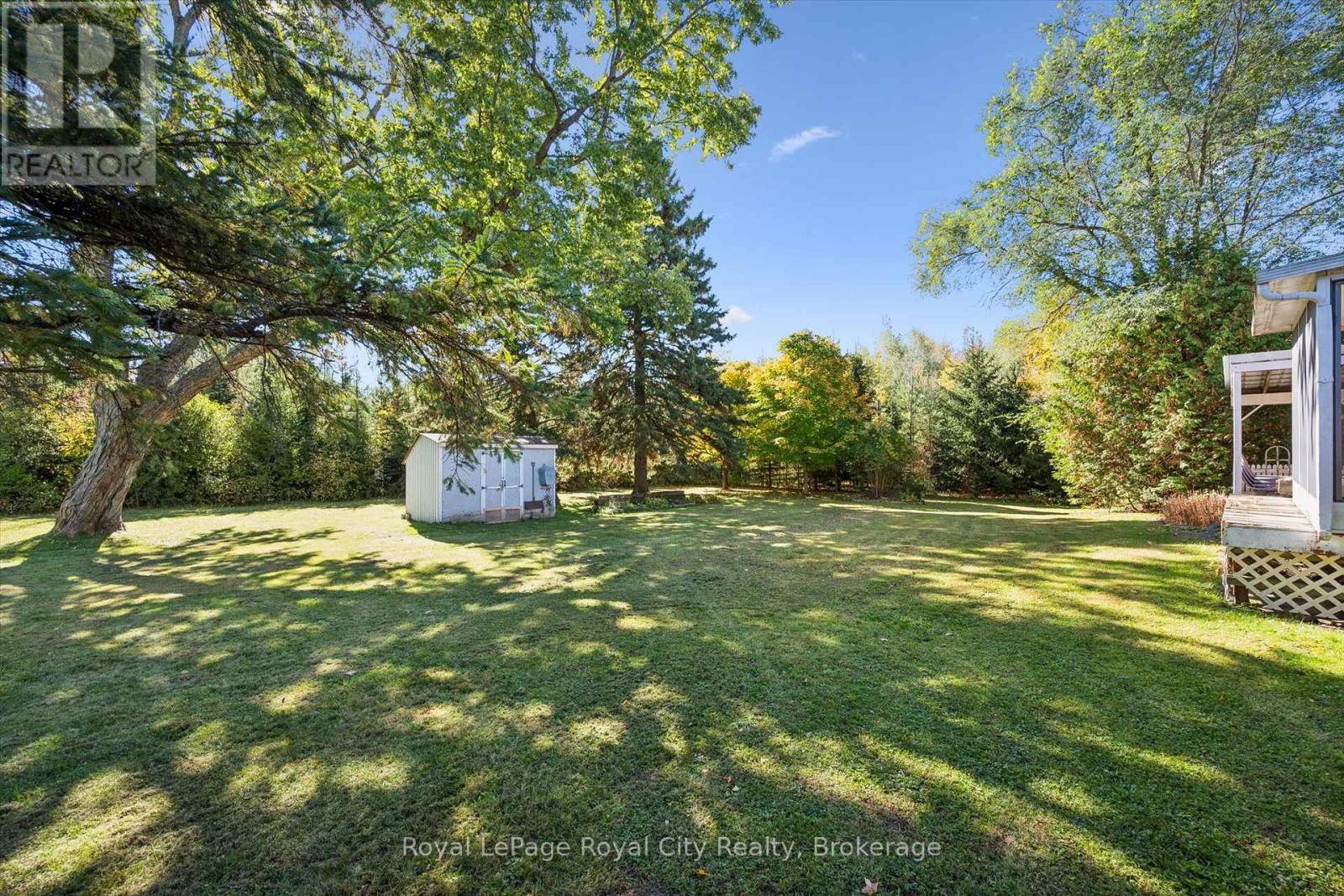 7065 Fife Road — photo 28