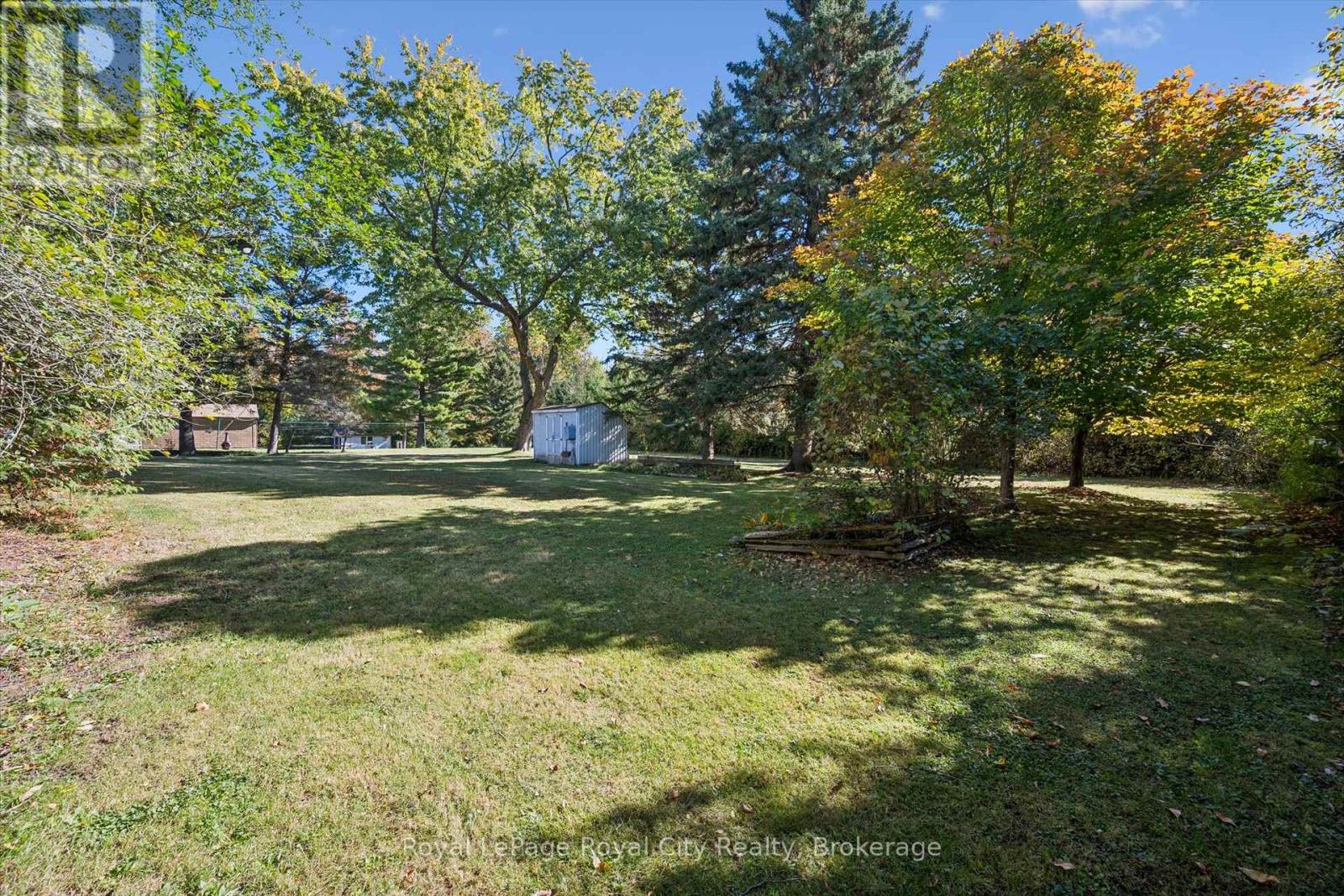 7065 Fife Road — photo 29
