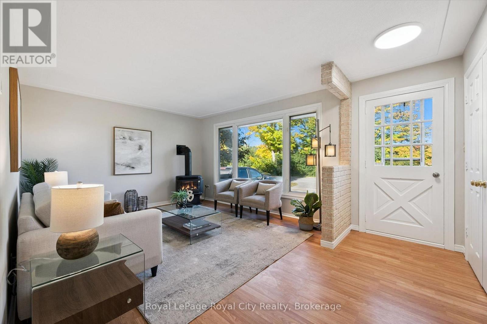 7065 FIFE ROAD, Guelph (Willow West/Sugarbush/West Acres) — photo 3