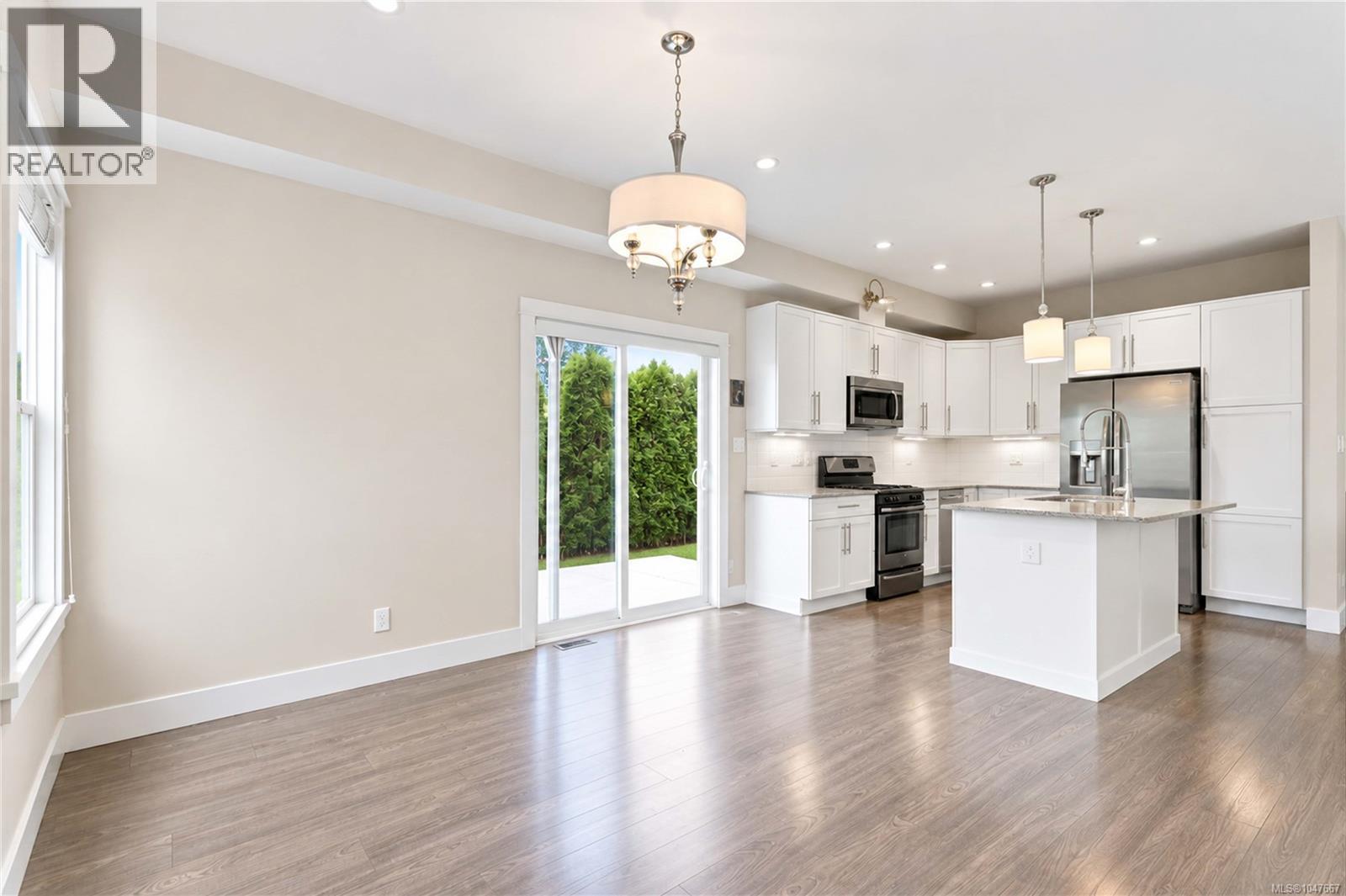 #18 1515 Keating Cross Rd - 13