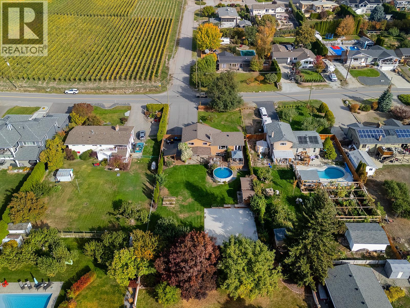  901 Ogden Road, West Kelowna