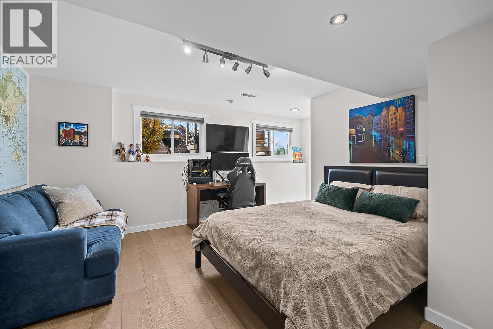  901 Ogden Road, West Kelowna