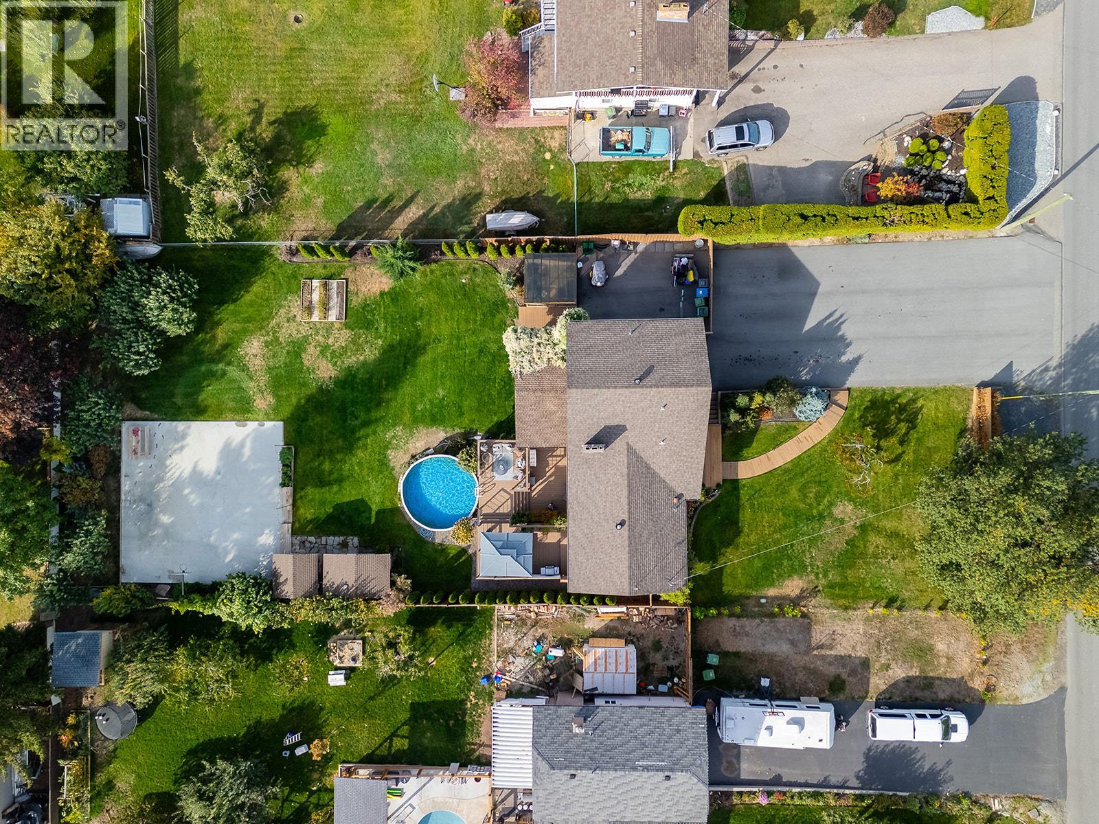  901 Ogden Road, West Kelowna