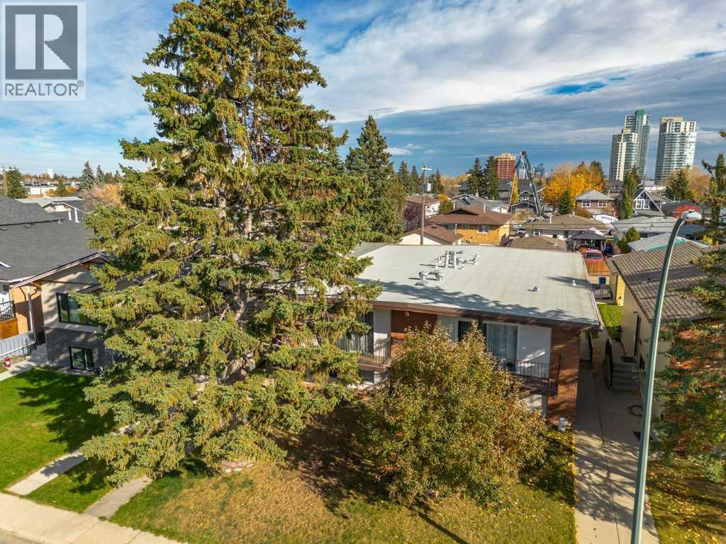 938 41 Street SW - 4