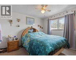 938 41 Street SW - photo 16