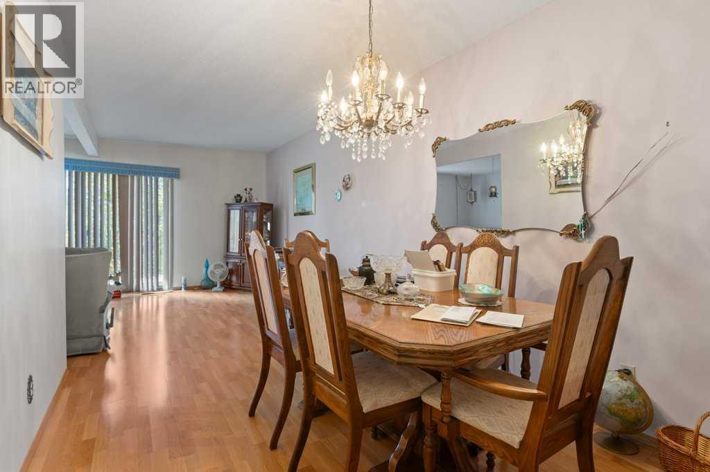 938 41 Street SW - 25