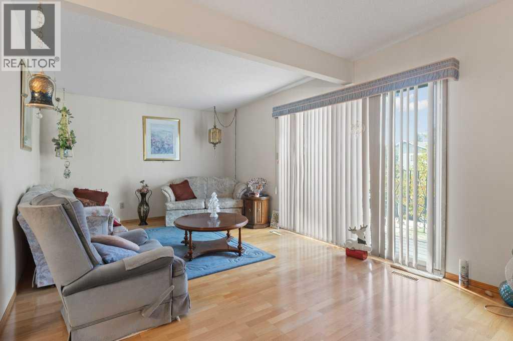 938 41 Street SW - 26