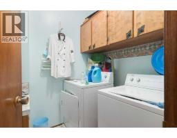 938 41 Street SW - photo 29