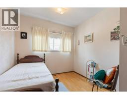 938 41 Street SW - photo 32