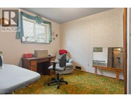 938 41 Street SW - photo 36