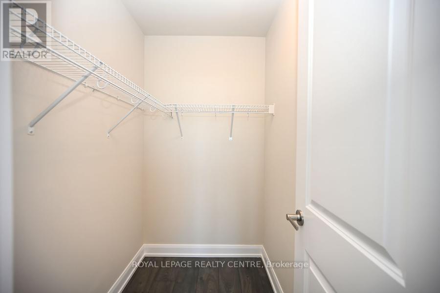 3200 William Coltson Avenue — photo 14