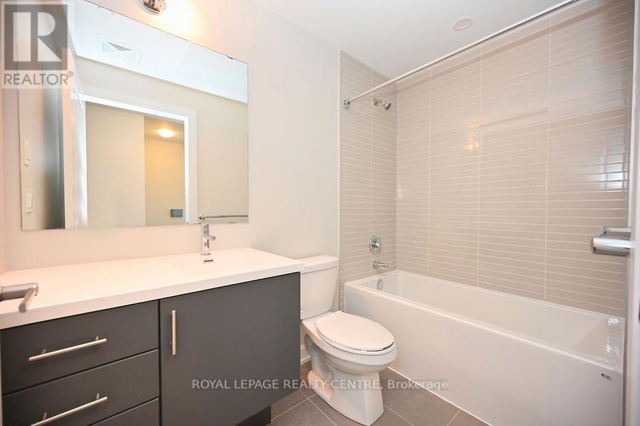 3200 William Coltson Avenue — photo 15