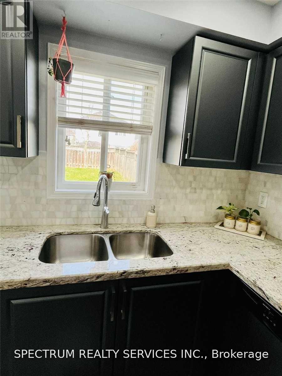 1033 Gordon Heights — photo 13