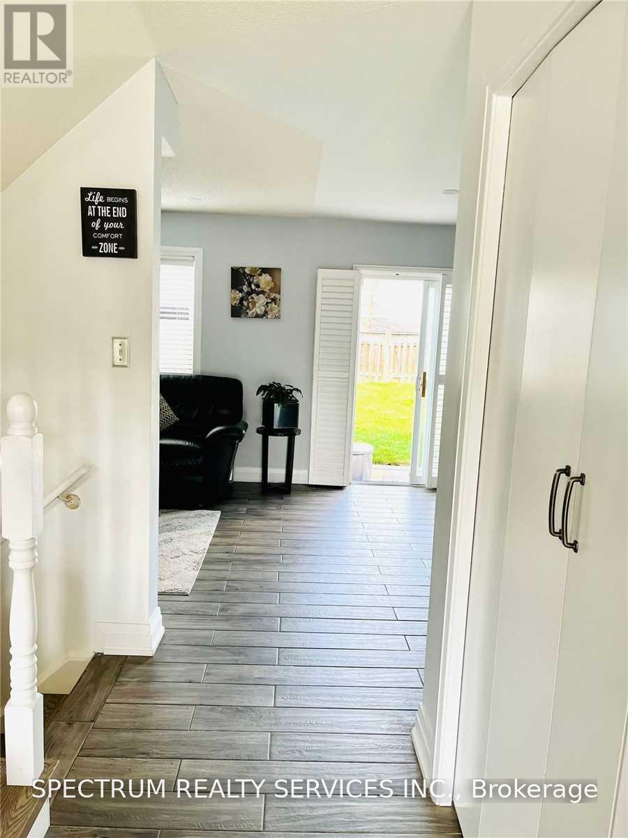 1033 GORDON HEIGHTS, Milton (BE Beaty) — photo 6
