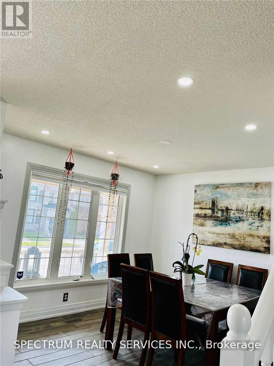 1033 GORDON HEIGHTS, Milton (BE Beaty) — photo 9