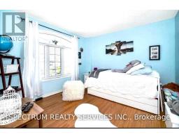1033 Gordon Heights, Milton, ON L9T5S9 Photo 19