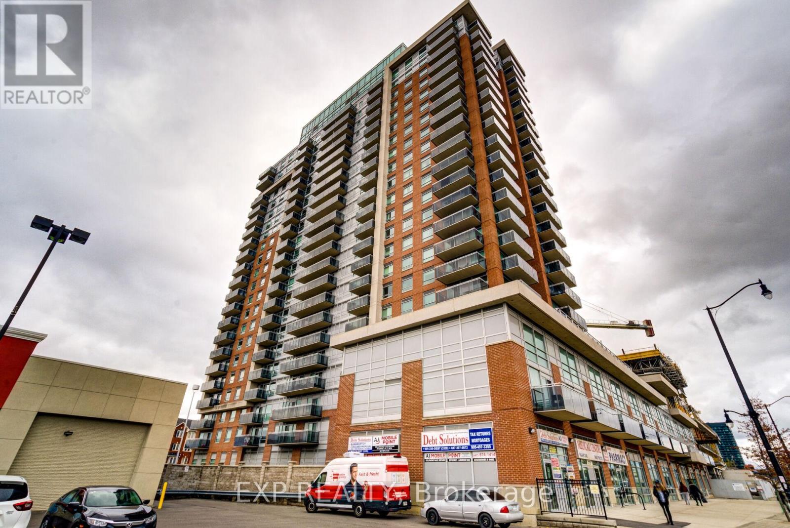 1111 - 215 QUEEN STREET E, Brampton (Queen Street Corridor)