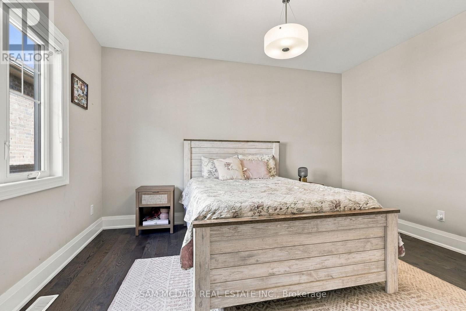319 Eaton Street — photo 36