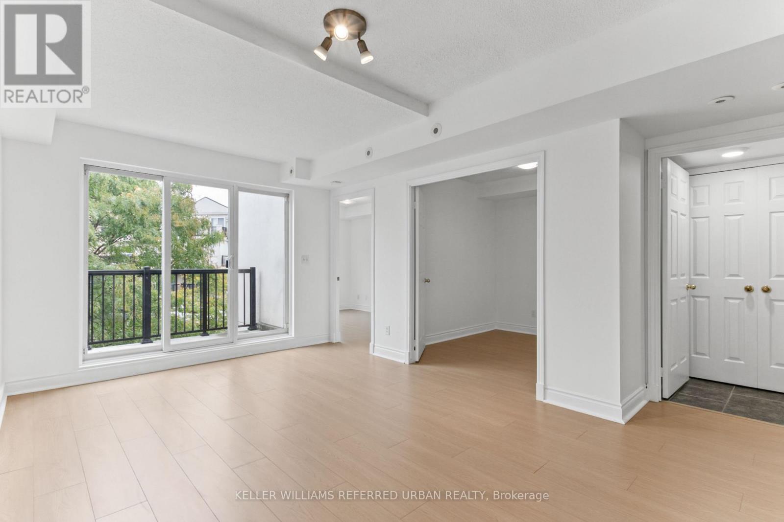 #2016 3035 FINCH AVENUE W - 5