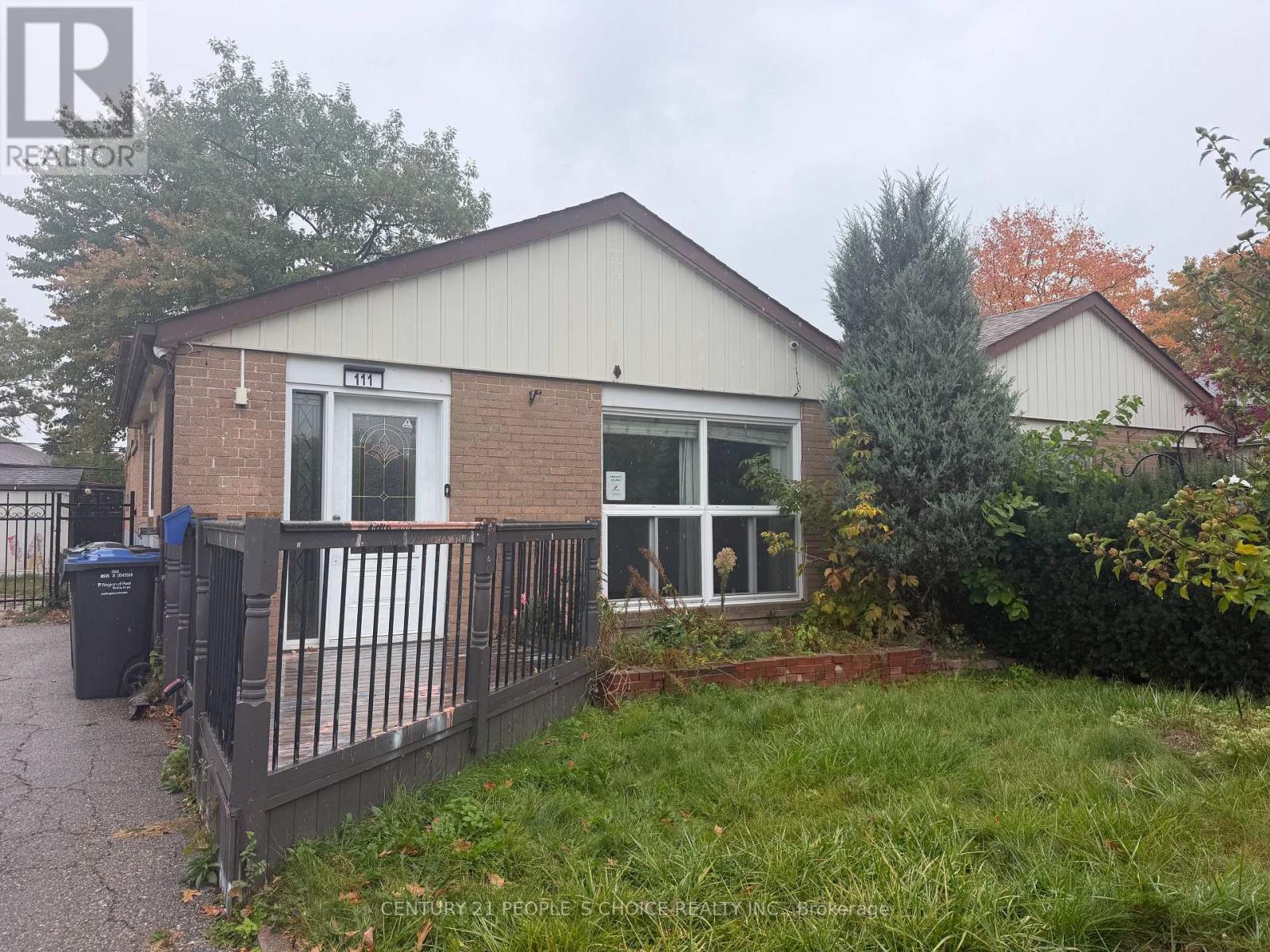 111 Aloma Crescent, Brampton, ON