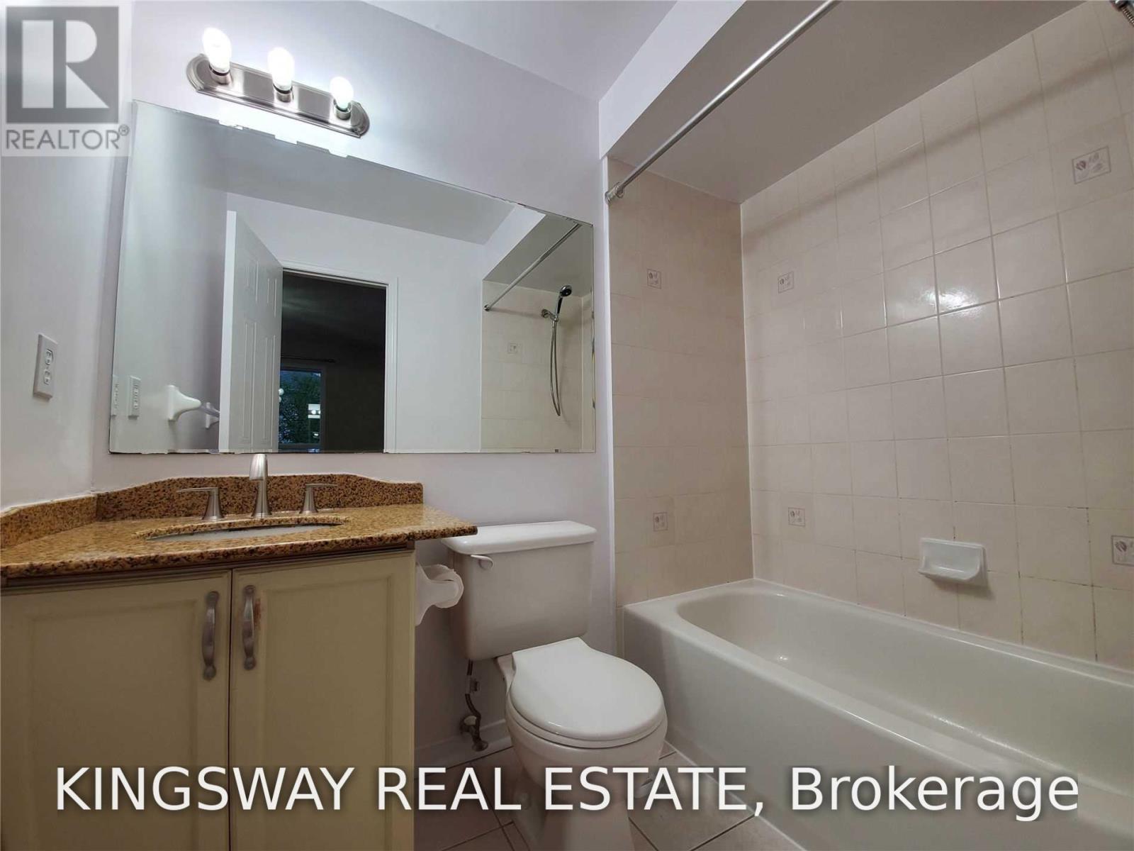 2955 Thomas Street — photo 10