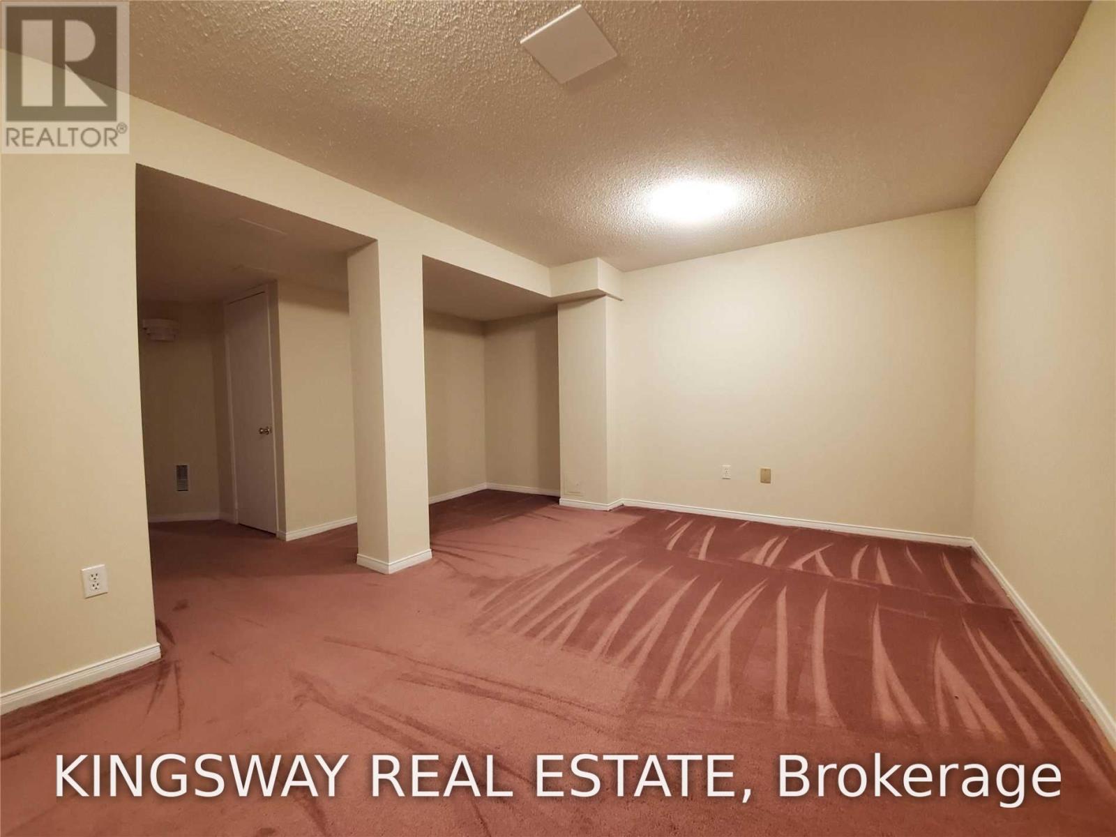 2955 Thomas Street — photo 15