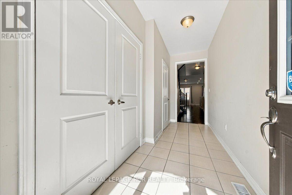 4 TORMORE ROAD, Caledon (Bolton East) — photo 5