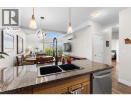 Kitchen - 3211 Skyview Lane Unit# 406, West Kelowna, BC V4T3J3 Photo 8