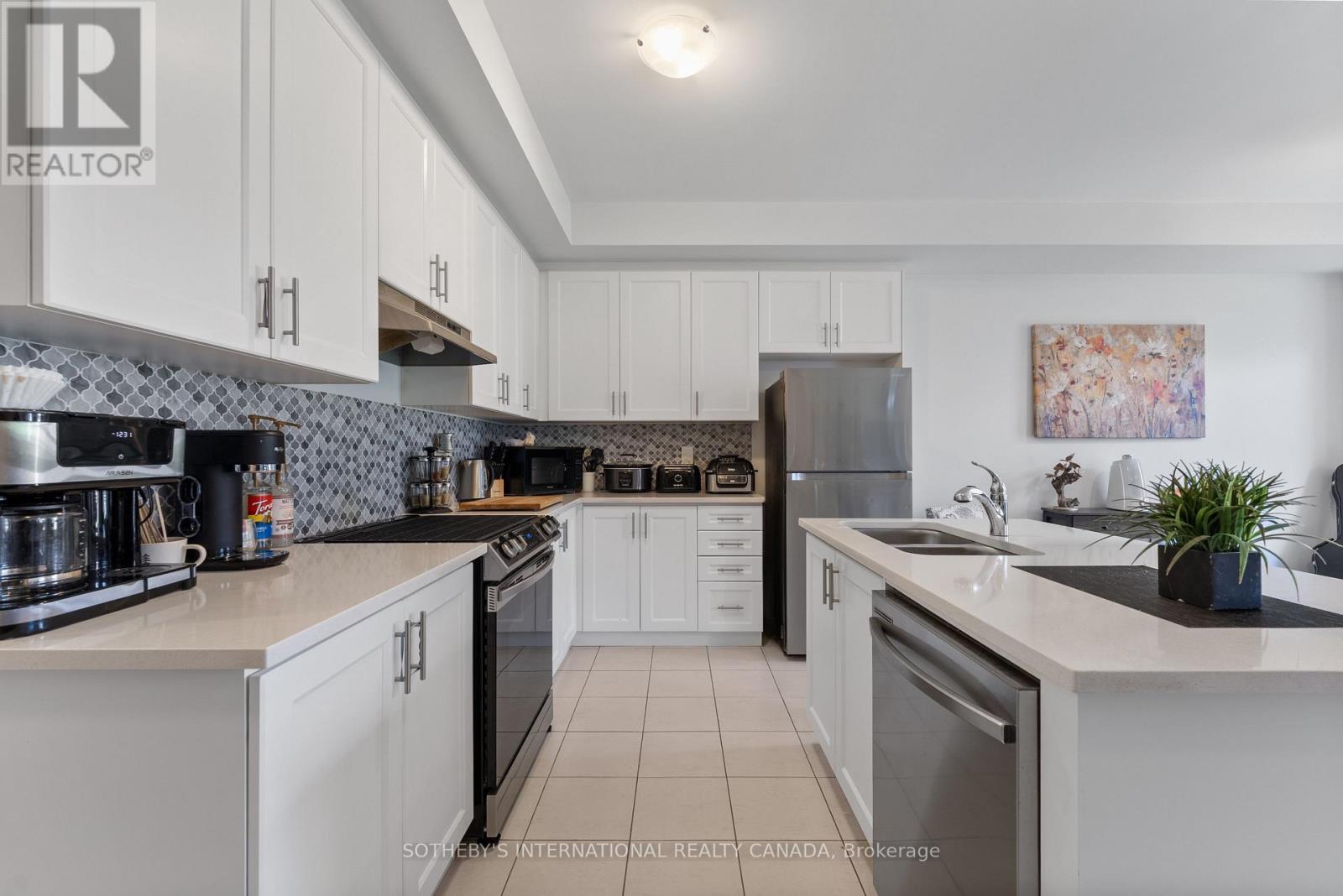 103 Corley Street, Kawartha Lakes, ON photo 5