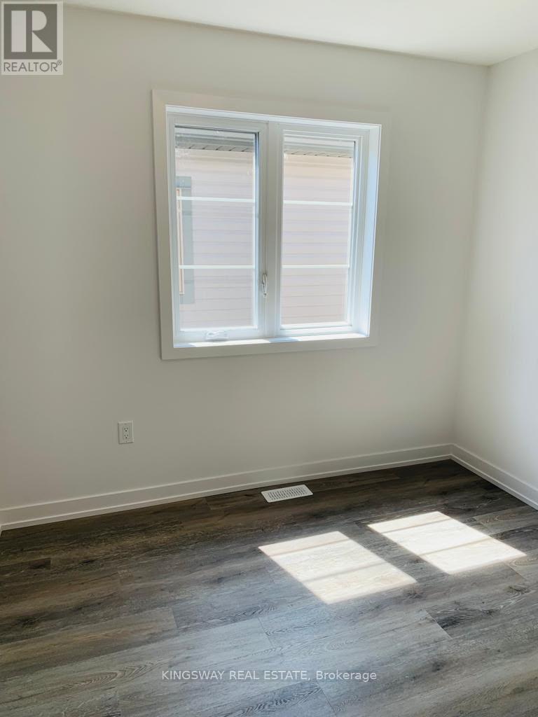 #31 205 WEST OAK TRAIL - 10