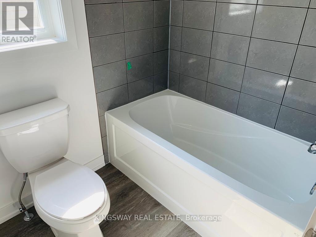 31- 205 West Oak Trail, Kitchener, ON photo 13