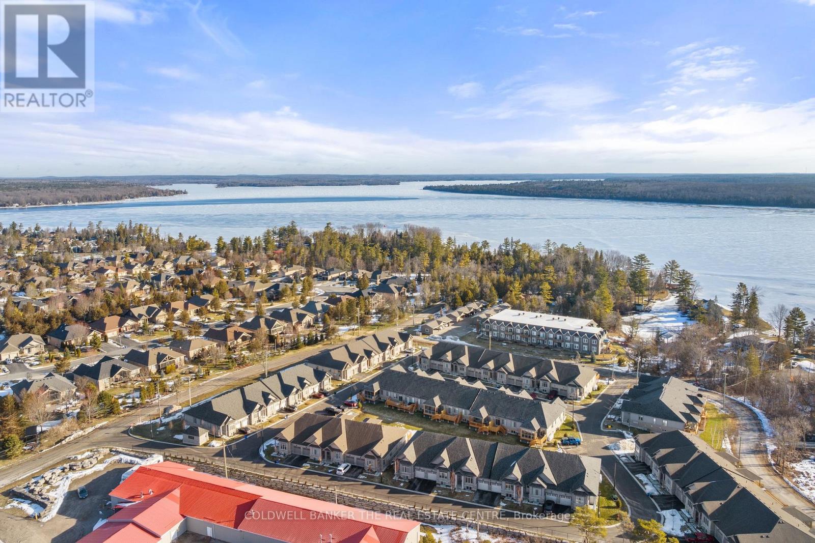 #19 17 LAKEWOOD CRESCENT - 34