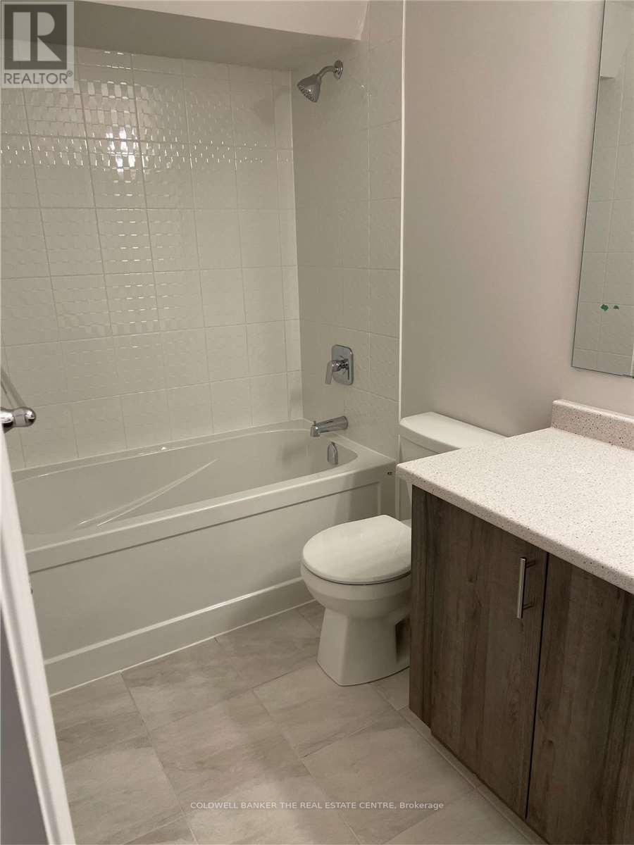 17 Lakewood Crescent — photo 17