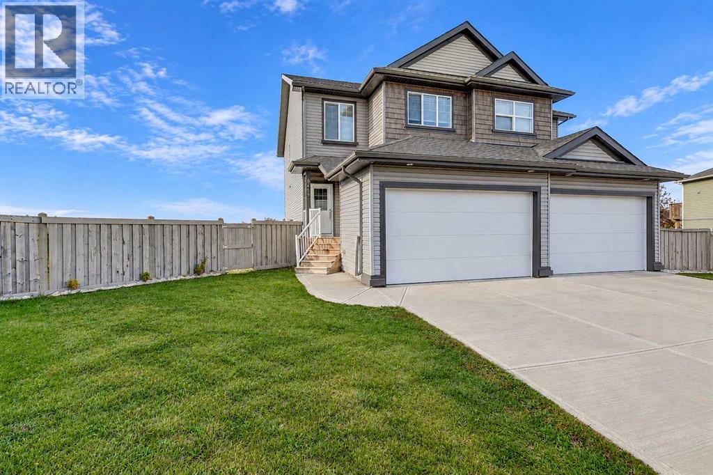8459 101 Avenue - 1