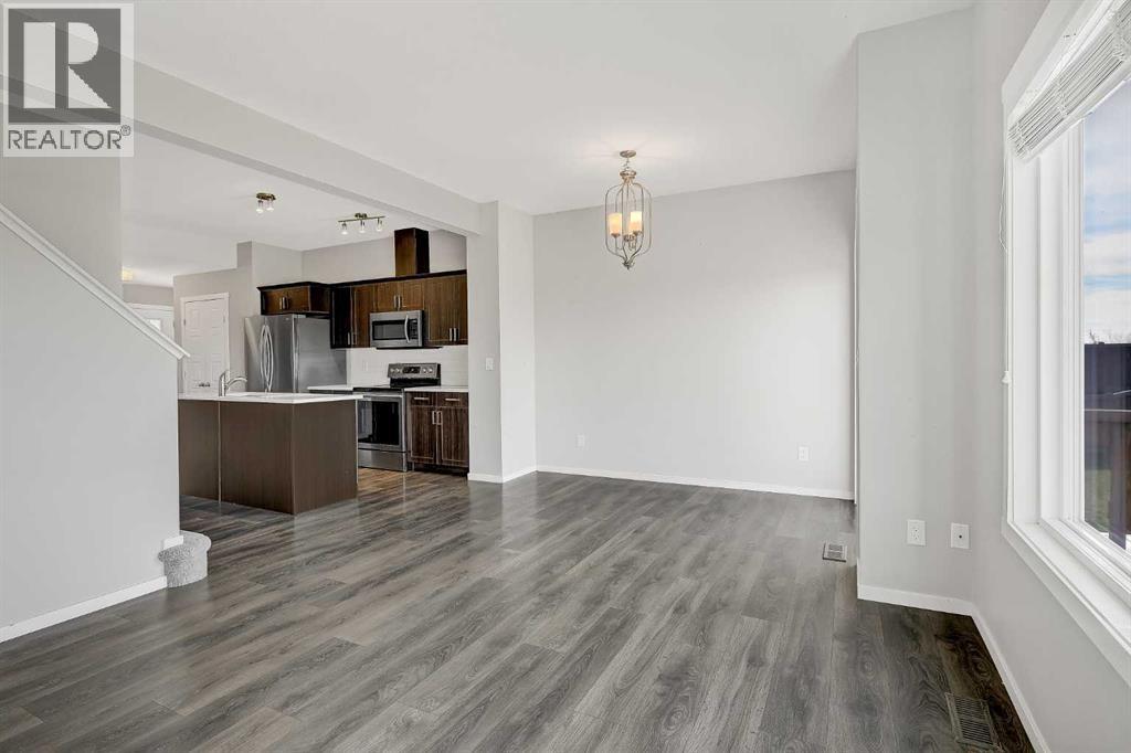 8459 101 Avenue - 7