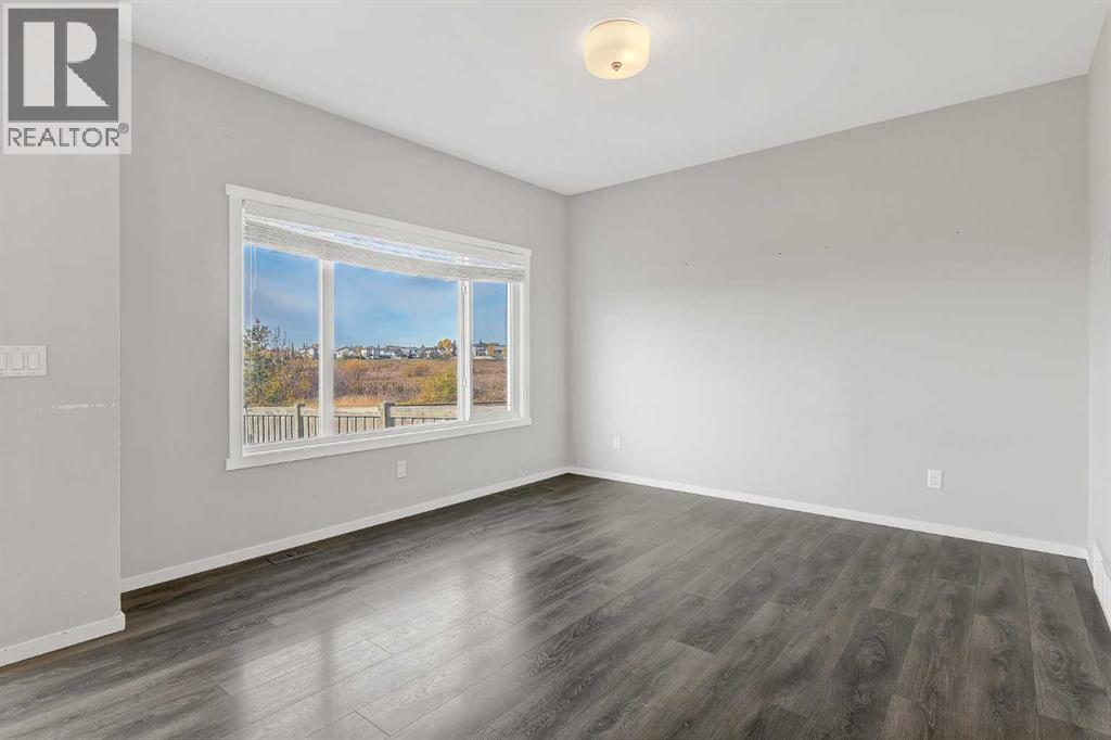 8459 101 Avenue - 10
