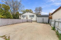 76 Battershill Street, Winnipeg, MB R2K3B5 Photo 37