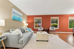Living room - 76 Battershill Street, Winnipeg, MB R2K3B5 Photo 6